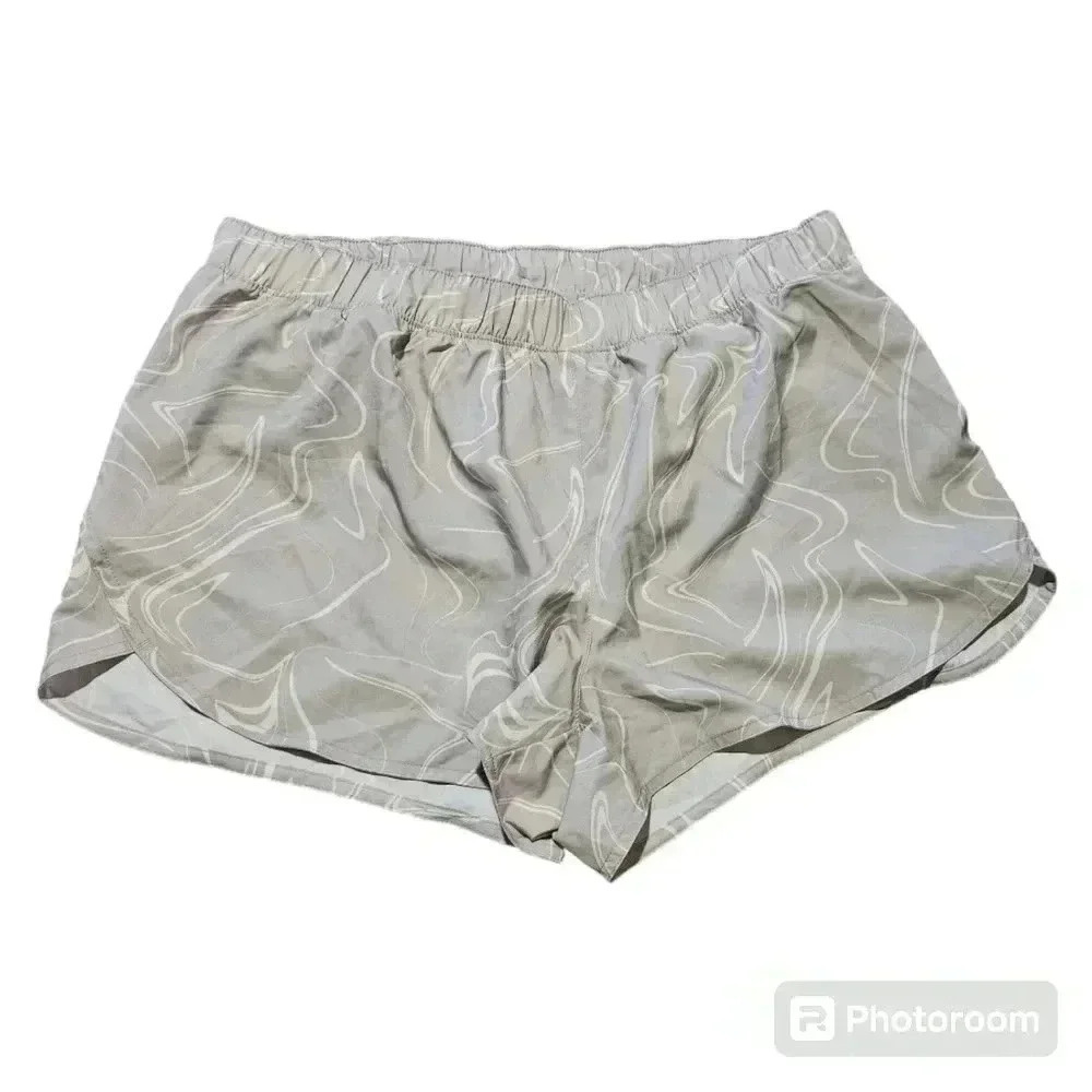 Old Navy Active StretchTech Quick Dry Lined Dolphin Hem Shorts (L) Womens